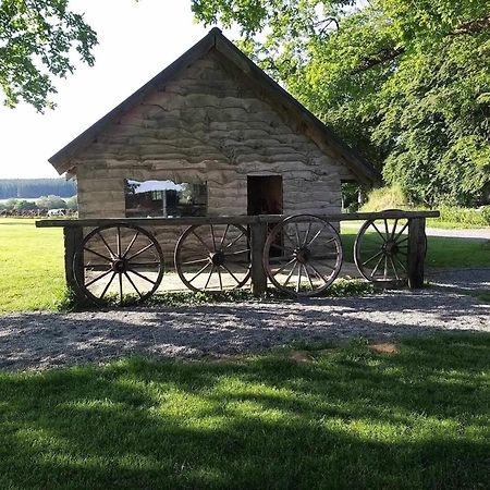 Very Spacious House With Sauna Spa And Countryside Views Gouvy Bagian luar foto