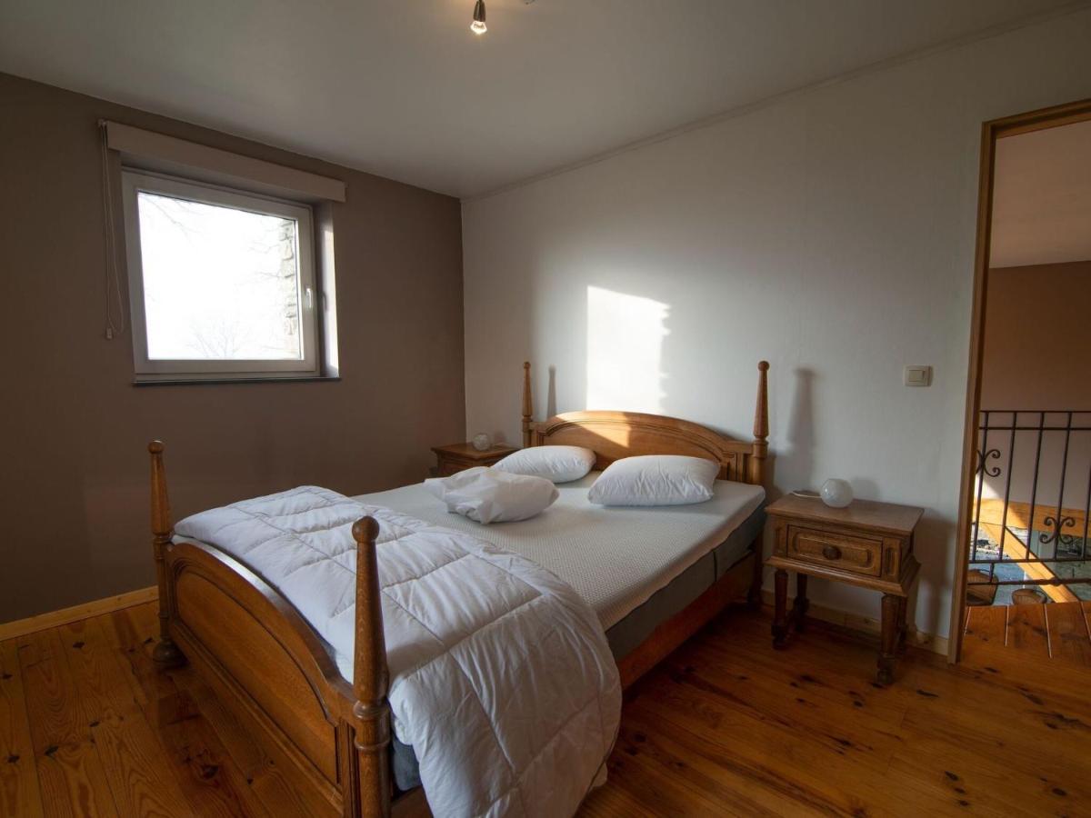 Very Spacious House With Sauna Spa And Countryside Views Gouvy Bagian luar foto