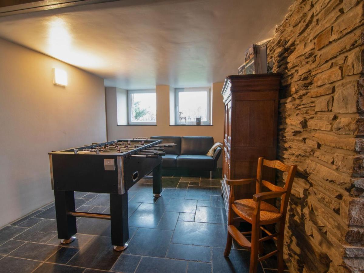 Very Spacious House With Sauna Spa And Countryside Views Gouvy Bagian luar foto