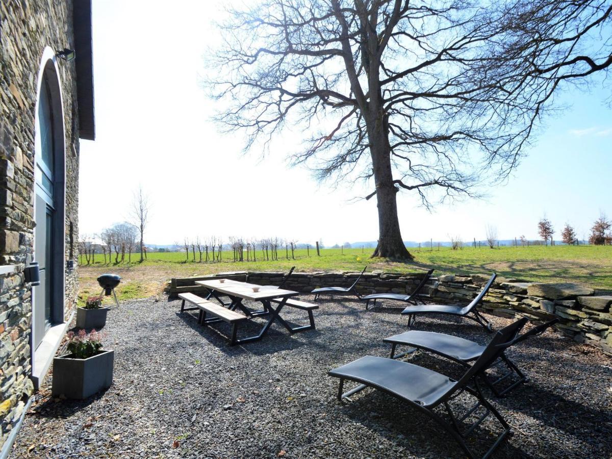 Very Spacious House With Sauna Spa And Countryside Views Gouvy Bagian luar foto