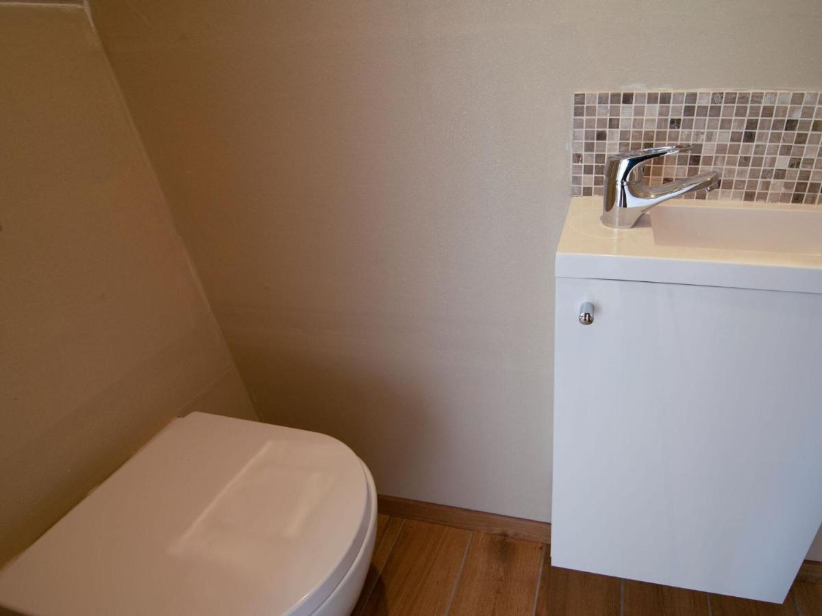 Very Spacious House With Sauna Spa And Countryside Views Gouvy Bagian luar foto