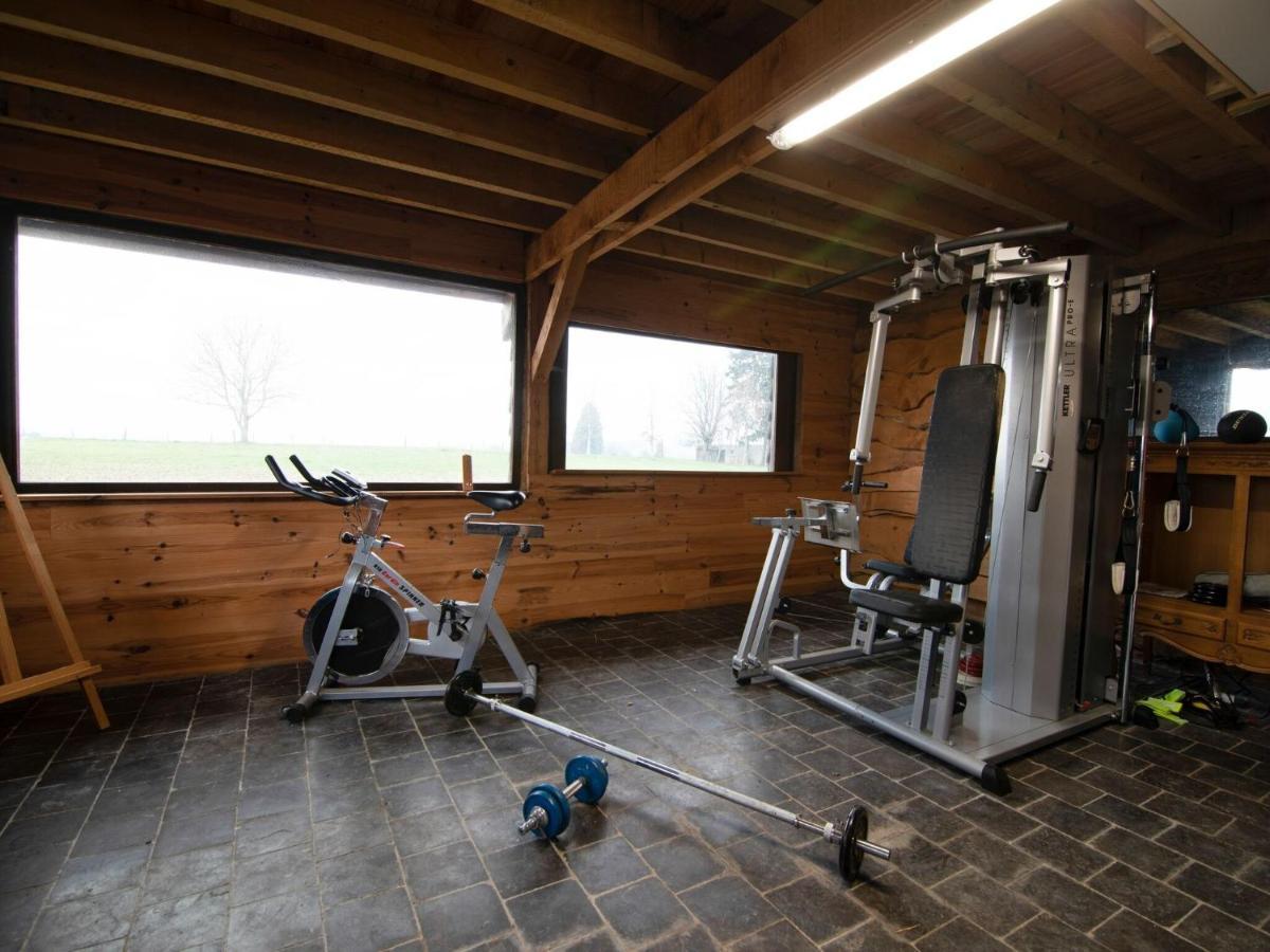 Very Spacious House With Sauna Spa And Countryside Views Gouvy Bagian luar foto